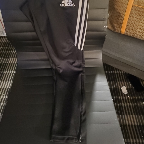 Adidas pants - Picture 3 of 3